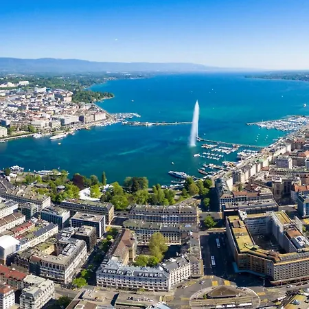 La Résidence Fleurie, Vue Sur Le Léman