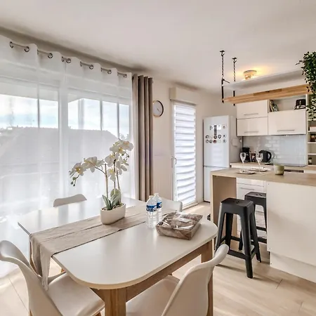 La Résidence Fleurie, Vue Sur Le Léman Apartamento